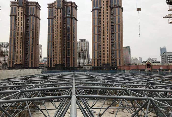 吴忠螺栓球网架结构